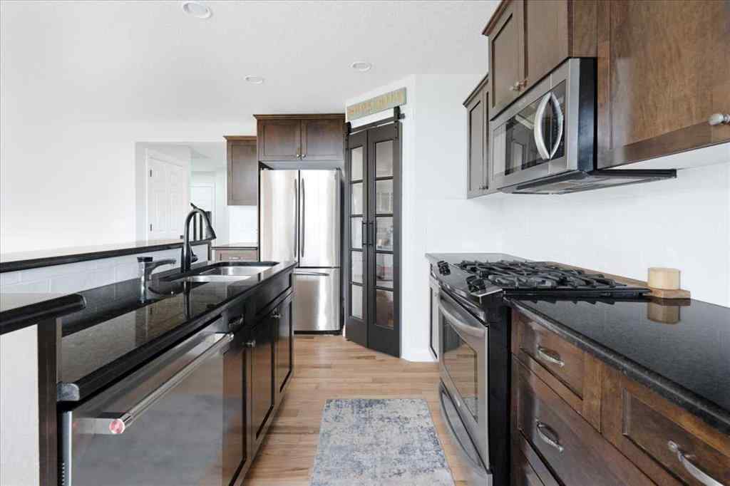 MLS® A2247564 - 1617 High Park Drive NW in Highwood Village High River, Residential