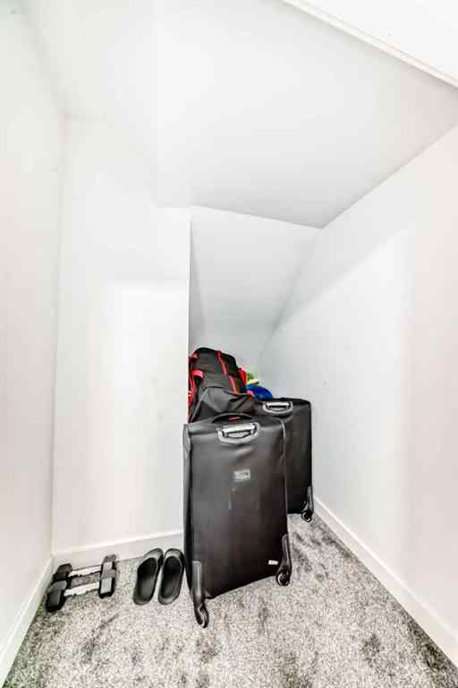 MLS® A2247567 - 85 Hidden Ranch Hill NW in Hidden Valley Calgary, Residential