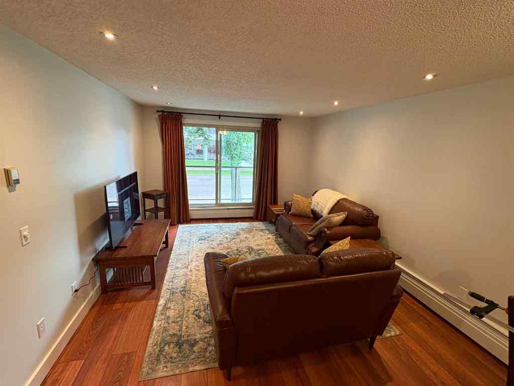 MLS® A2247569 - Unit #201 130 25 Avenue SW in Mission Calgary, Residential