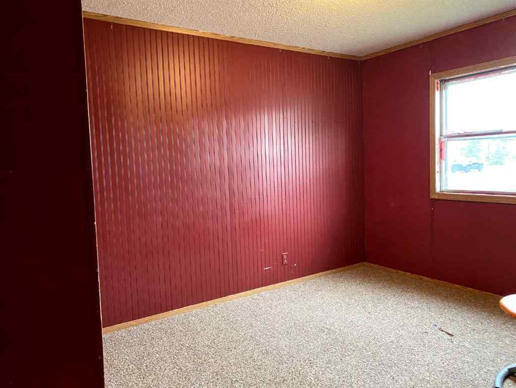 MLS® A2247576 - 9713 102 Avenue  in N/A Clairmont, Residential