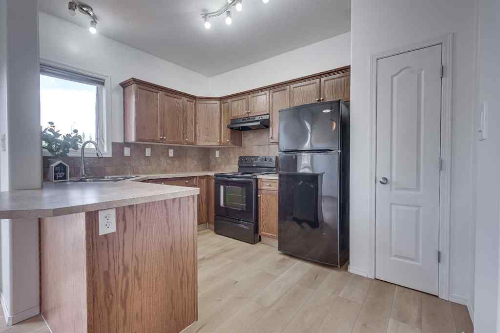 MLS® A2247578 - 14 VOLD Close  in Vanier East Red Deer, Residential