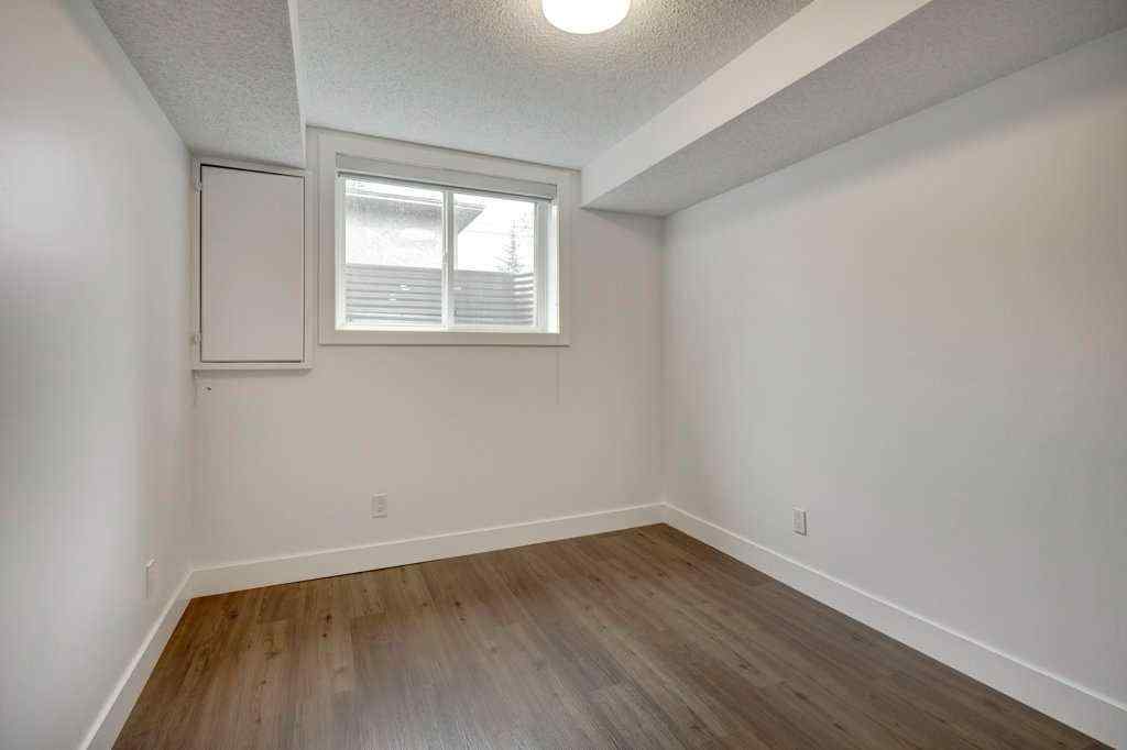 MLS® A2247580 - 3105 A & B, 3017 A & B 38 Street SW in Glenbrook Calgary, Residential
