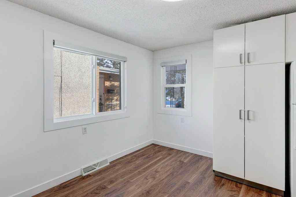 MLS® A2247580 - 3105 A & B, 3017 A & B 38 Street SW in Glenbrook Calgary, Residential