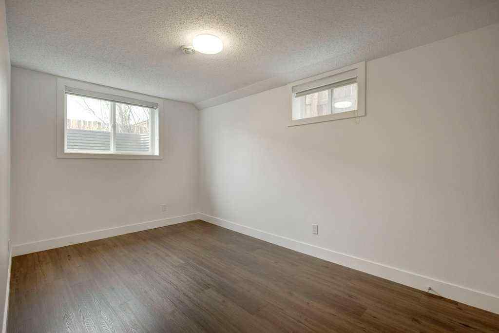 MLS® A2247580 - 3105 A & B, 3017 A & B 38 Street SW in Glenbrook Calgary, Residential