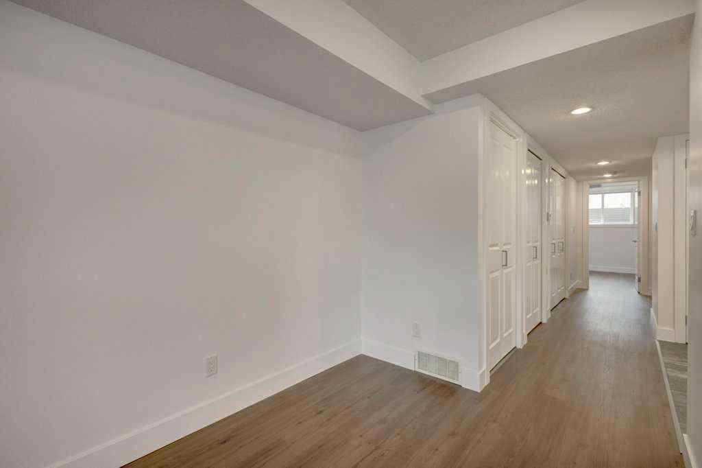 MLS® A2247580 - 3105 A & B, 3017 A & B 38 Street SW in Glenbrook Calgary, Residential