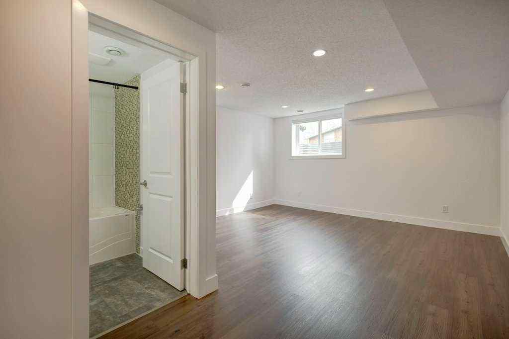 MLS® A2247580 - 3105 A & B, 3017 A & B 38 Street SW in Glenbrook Calgary, Residential