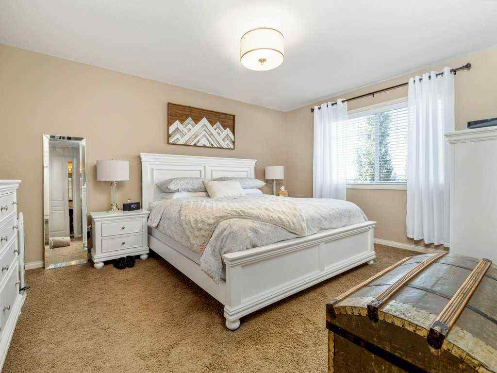 MLS® A2247599 - 104 firelight Way W in Copperwood Lethbridge, Residential