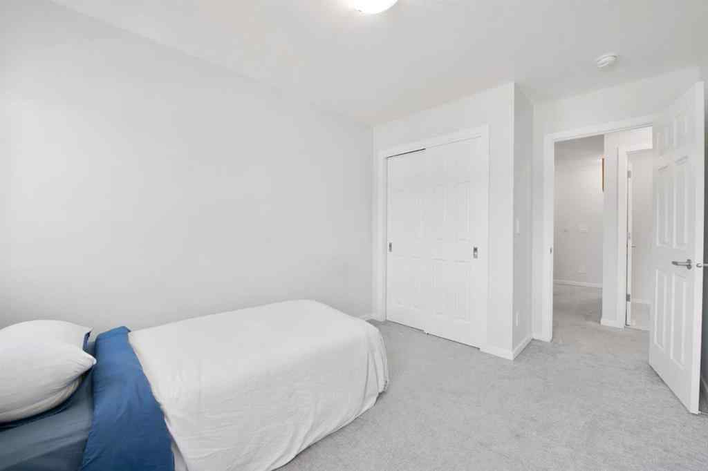 MLS® A2247600 - 19627 Sheriff King Street SW in Yorkville Calgary, Residential