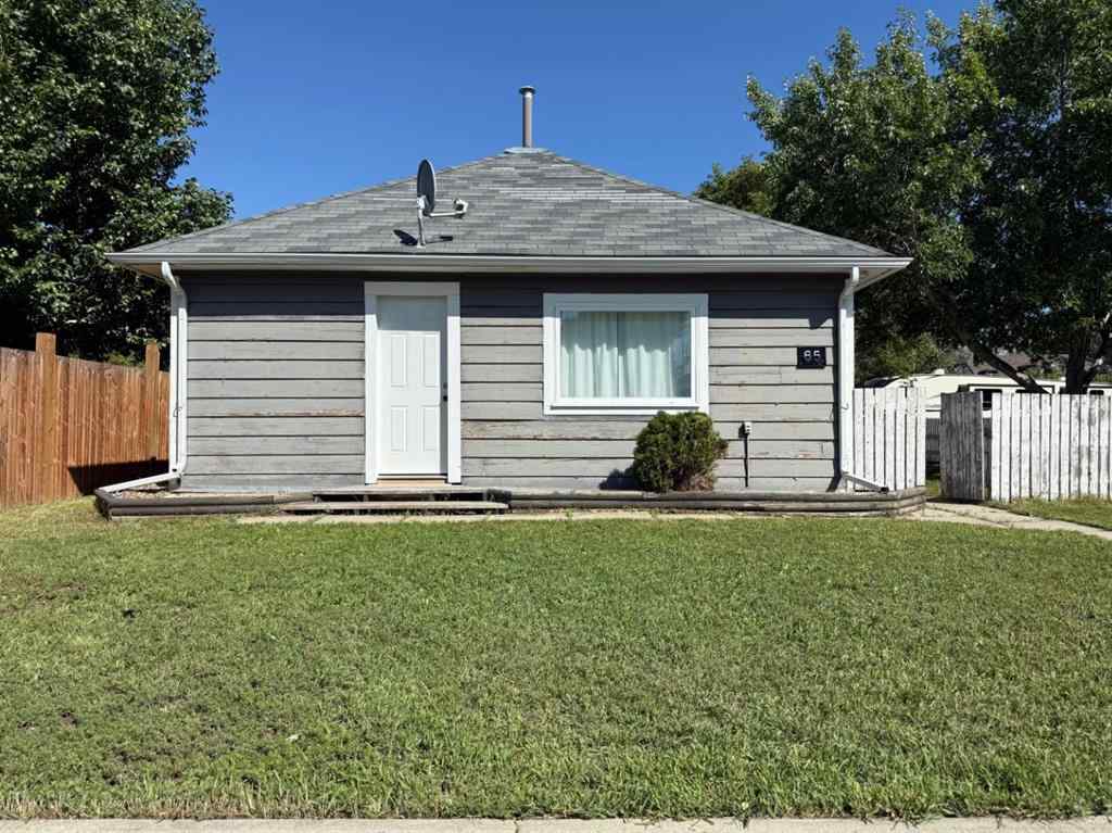 MLS® A2247605 - 65 Amherst Street  in NONE Irvine, Residential