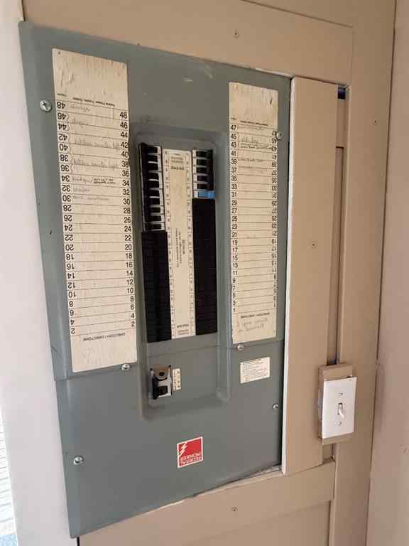 MLS® A2247605 - 65 Amherst Street  in NONE Irvine, Residential