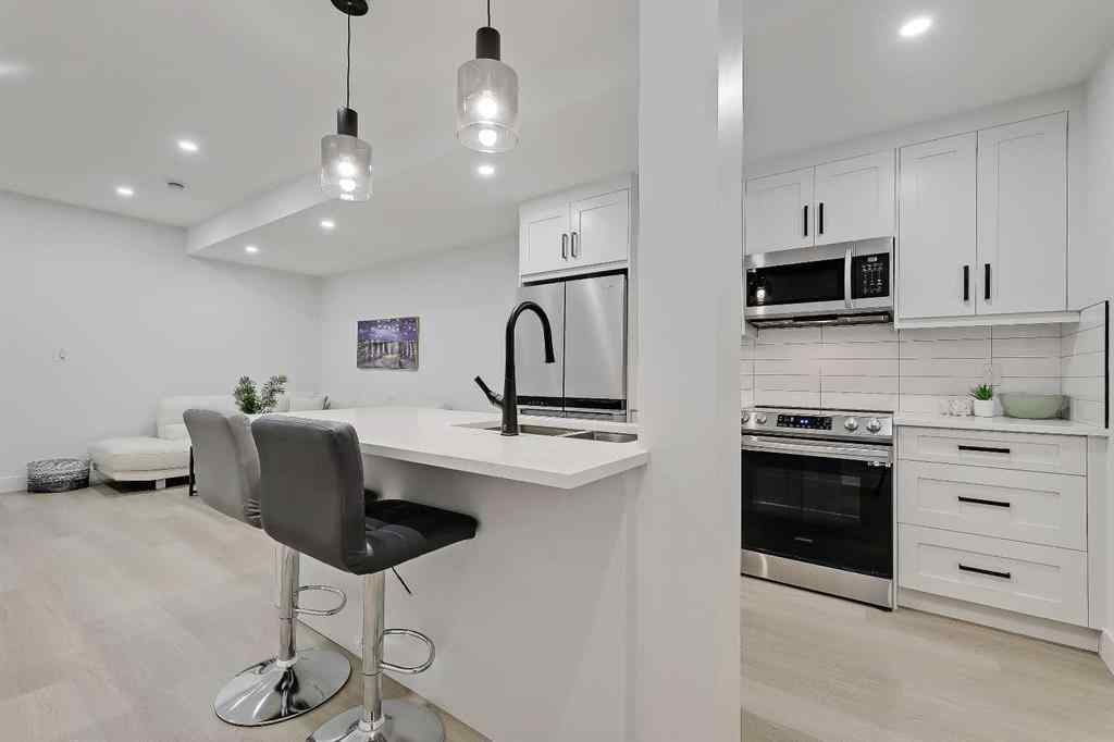 MLS® A2247607 - 1109 41 Street SW in Rosscarrock Calgary, Residential