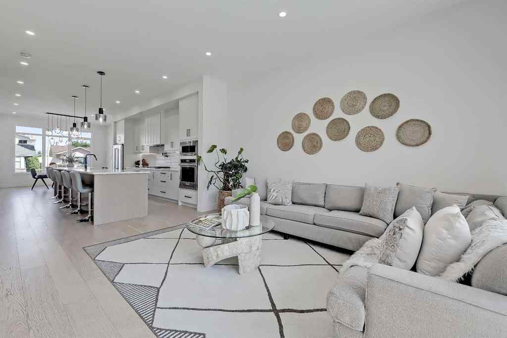 MLS® A2247607 - 1109 41 Street SW in Rosscarrock Calgary, Residential