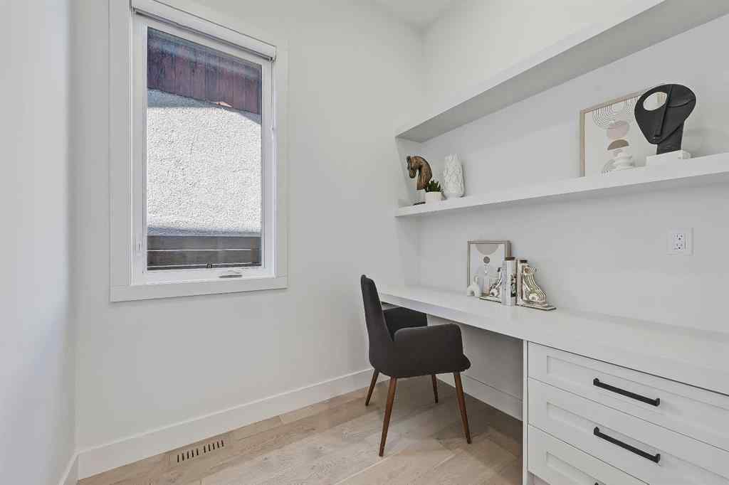 MLS® A2247607 - 1109 41 Street SW in Rosscarrock Calgary, Residential