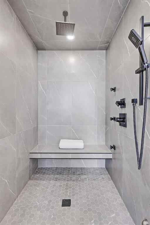 MLS® A2247607 - 1109 41 Street SW in Rosscarrock Calgary, Residential