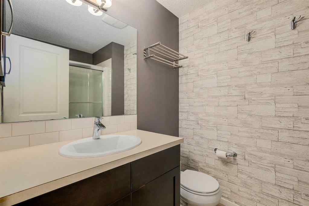 MLS® A2247610 - 44 Sunvalley Road  in Sunset Ridge Cochrane, Residential