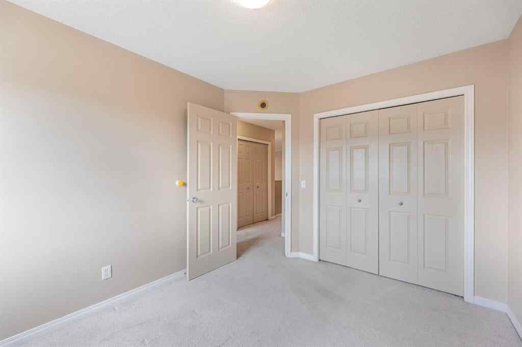 MLS® A2247613 - 72 Rockyledge Crescent NW in Rocky Ridge Calgary, Residential