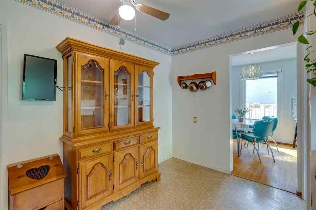 MLS® A2247621 - 5023 Nemiskam Road NW in North Haven Calgary, Residential