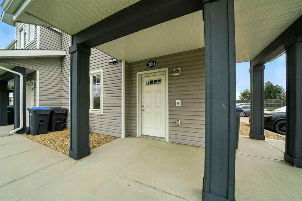 MLS® A2247626 - Unit #100 44 Reid Court  in Ryders Ridge Sylvan Lake, Residential