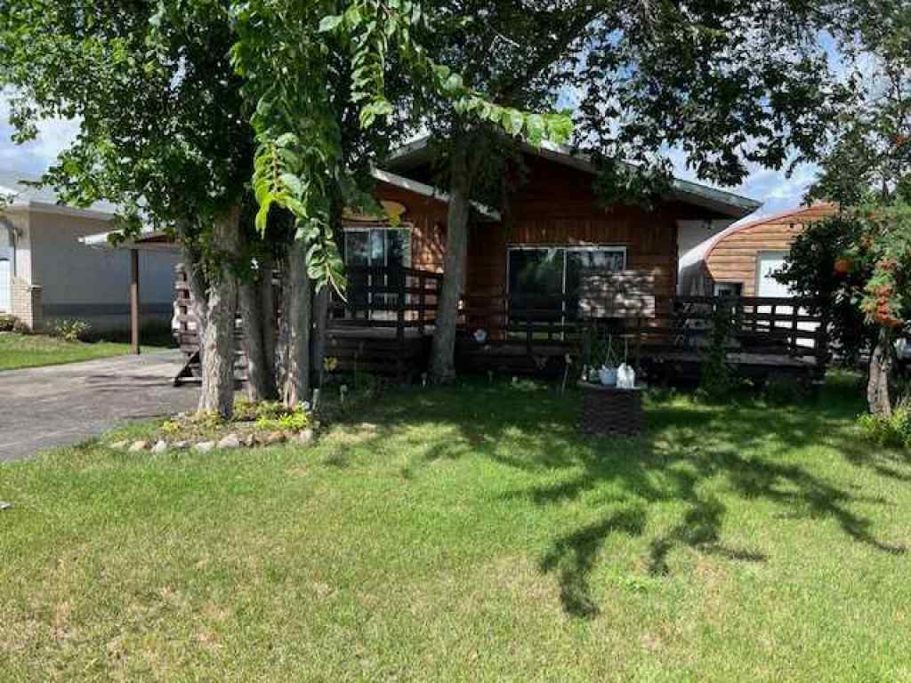 MLS® A2247630 - 118 Alberta Avenue  in NONE Halkirk, Residential