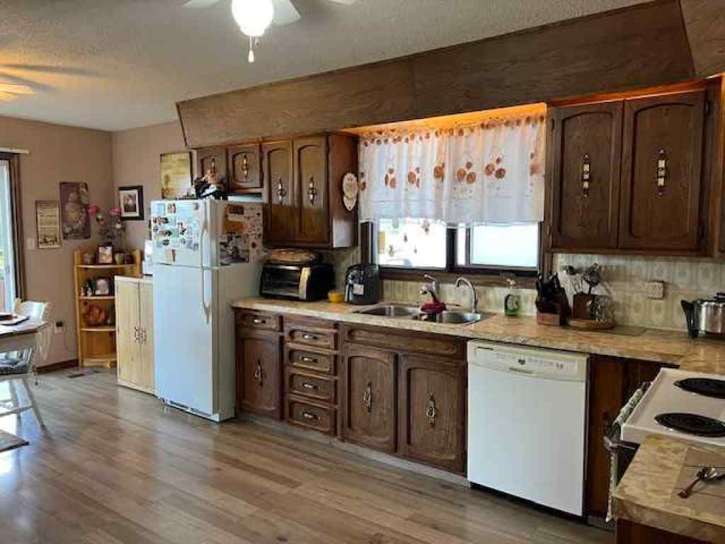 MLS® A2247630 - 118 Alberta Avenue  in NONE Halkirk, Residential