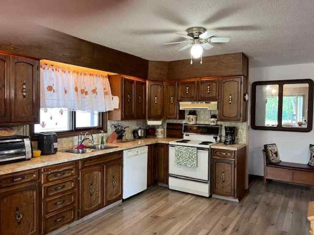 MLS® A2247630 - 118 Alberta Avenue  in NONE Halkirk, Residential