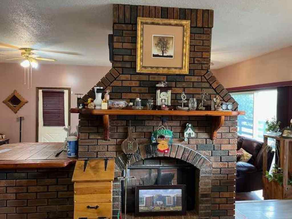 MLS® A2247630 - 118 Alberta Avenue  in NONE Halkirk, Residential
