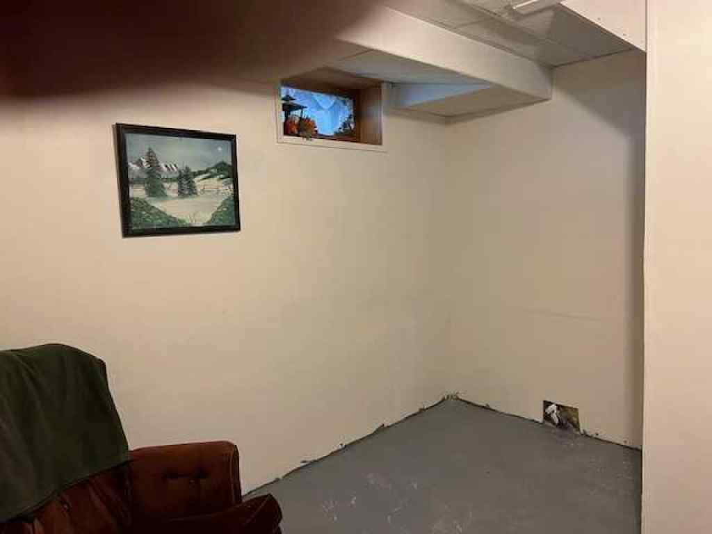 MLS® A2247630 - 118 Alberta Avenue  in NONE Halkirk, Residential