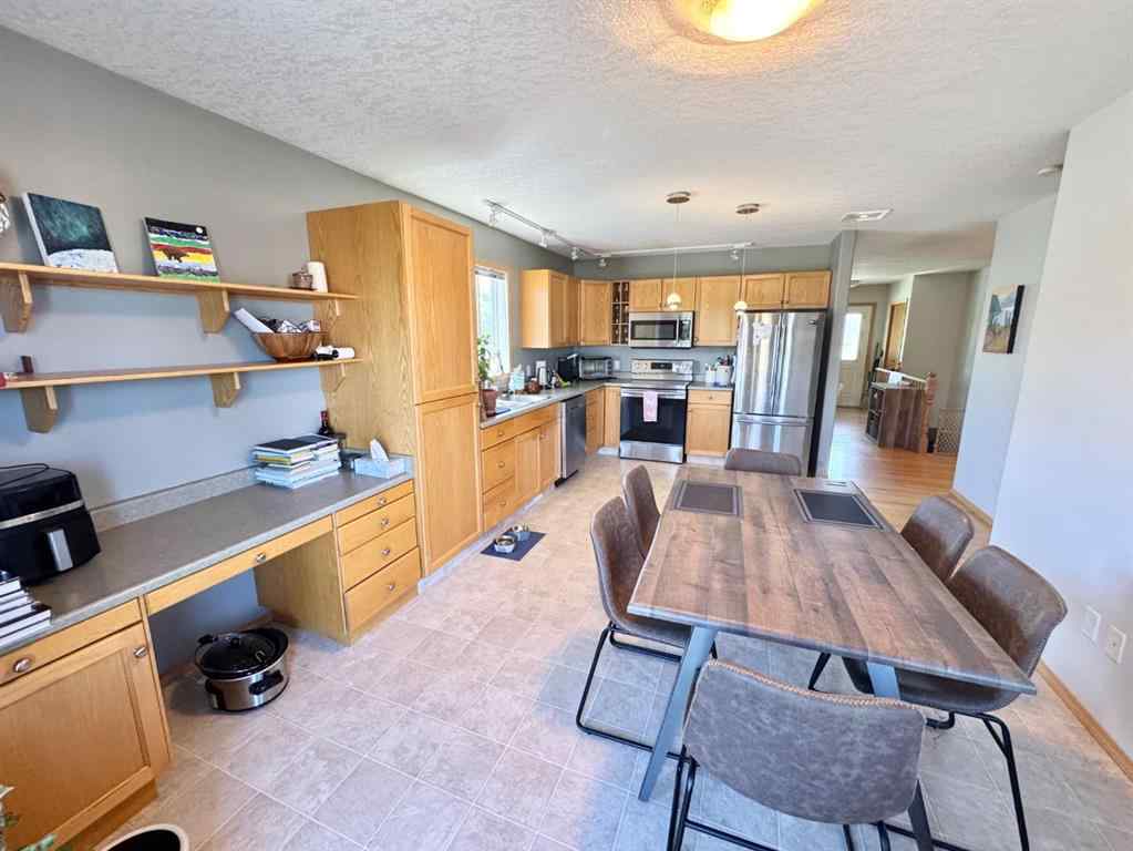 MLS® A2247632 - Unit #7 4920 53 Avenue   in NONE Whitecourt, Residential