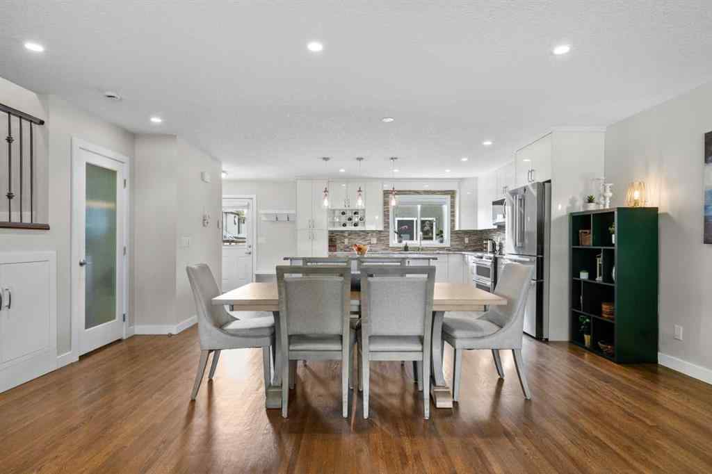 MLS® A2247634 - 1243 19 Street NE in Mayland Heights Calgary, Residential