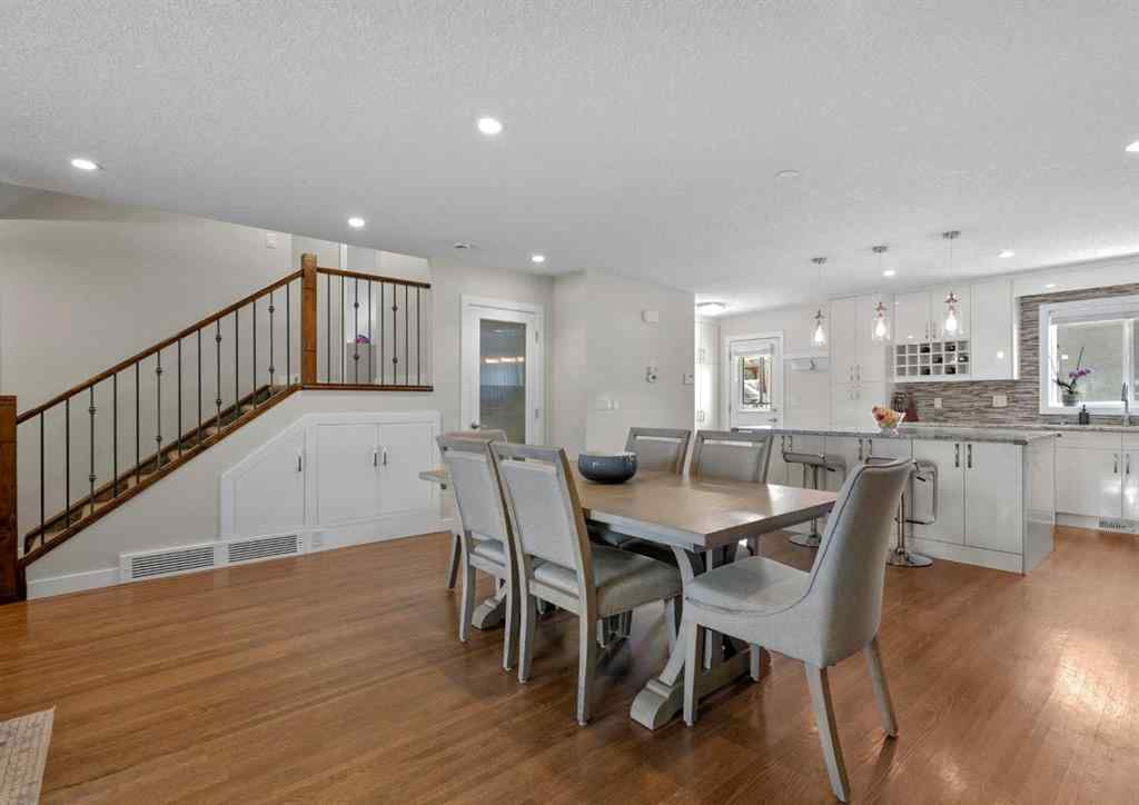 MLS® A2247634 - 1243 19 Street NE in Mayland Heights Calgary, Residential
