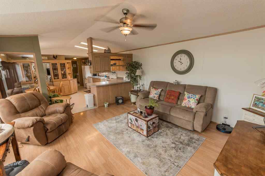 MLS® A2247640 - 423 Silver Point Drive  in MH - Silver Pointe Rural Grande Prairie No. 1, County of, Residential