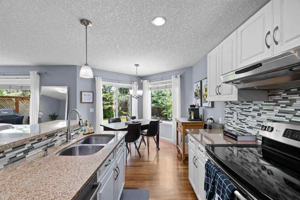 MLS® A2247644 - 154 Rocky Ridge Close NW in Rocky Ridge Calgary, Residential