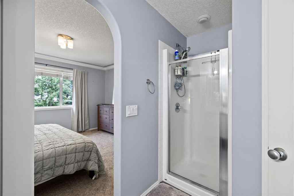 MLS® A2247644 - 154 Rocky Ridge Close NW in Rocky Ridge Calgary, Residential