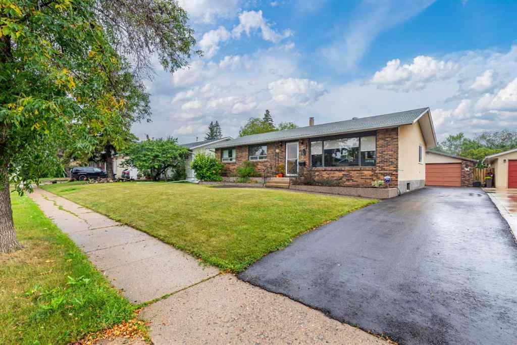 MLS® A2247648 - 5732 47 Street  in West Lloydminster Lloydminster, Residential