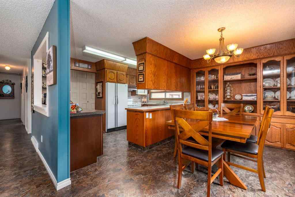 MLS® A2247648 - 5732 47 Street  in West Lloydminster Lloydminster, Residential