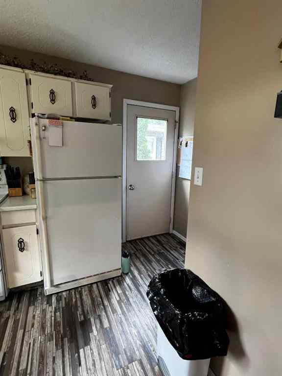 MLS® A2247650 - 5029-43Street .   in NONE High Prairie, Residential