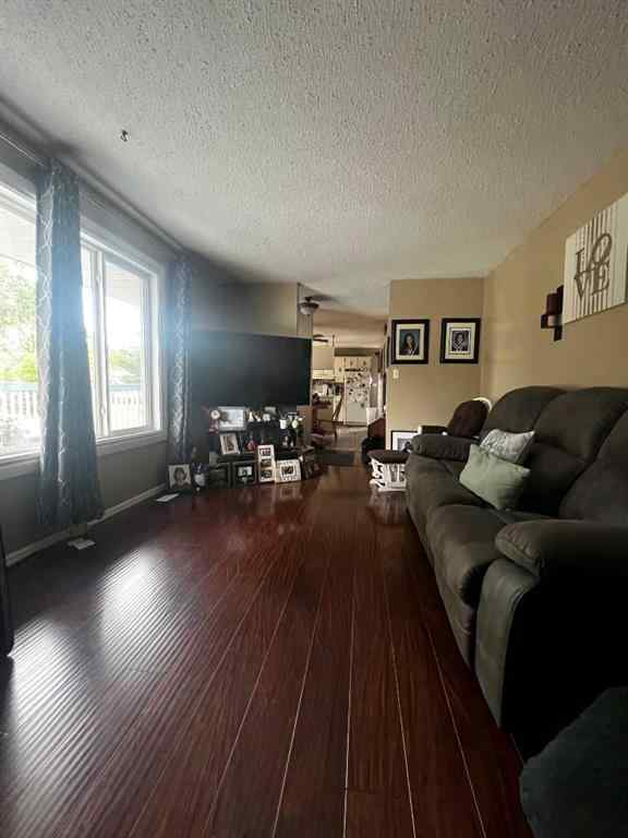 MLS® A2247650 - 5029-43Street .   in NONE High Prairie, Residential