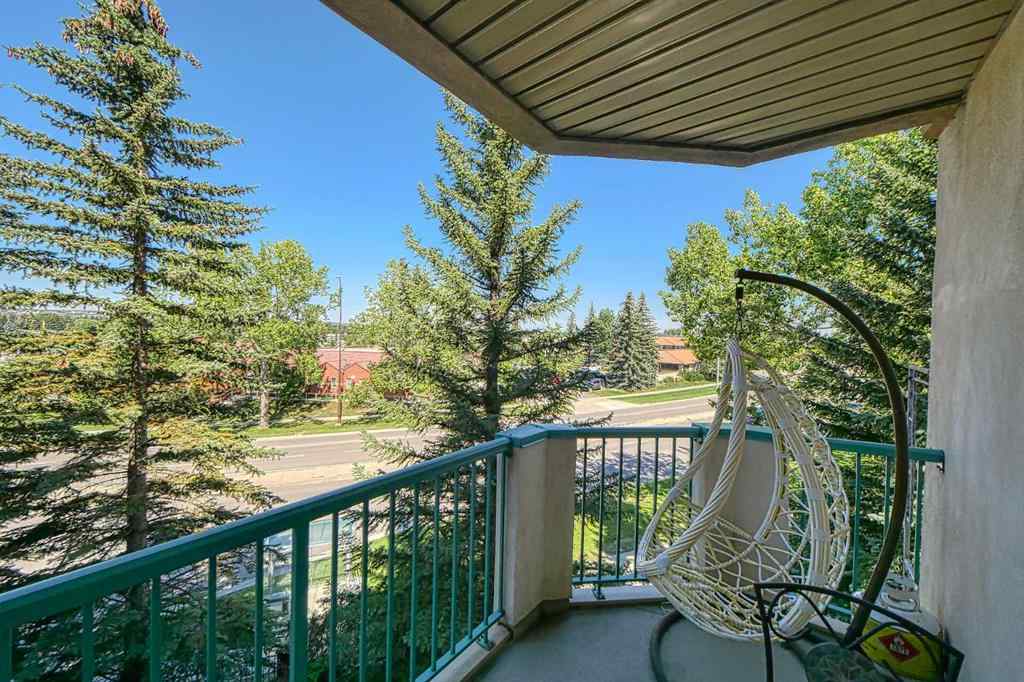 MLS® A2247656 - Unit #306 200 Lincoln Way SW in Lincoln Park Calgary, Residential