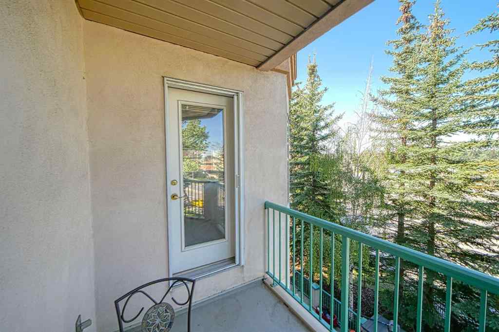 MLS® A2247656 - Unit #306 200 Lincoln Way SW in Lincoln Park Calgary, Residential