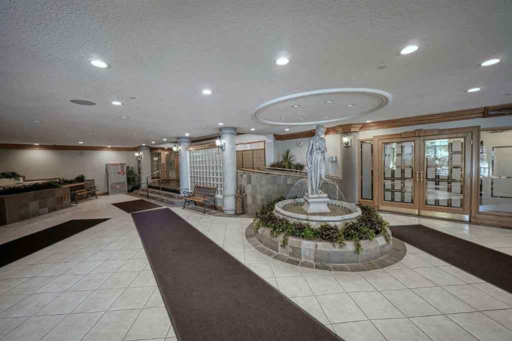 MLS® A2247656 - Unit #306 200 Lincoln Way SW in Lincoln Park Calgary, Residential
