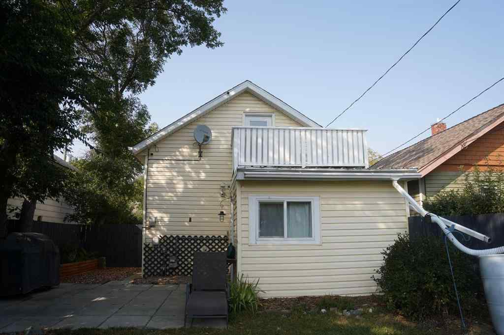 MLS® A2247658 - 725 2 Avenue W in Downtown Drumheller, Residential