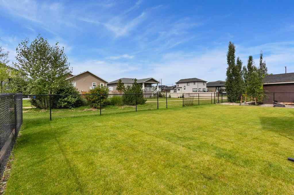 MLS® A2247664 - 6 Harrison Green  in NONE Olds, Residential
