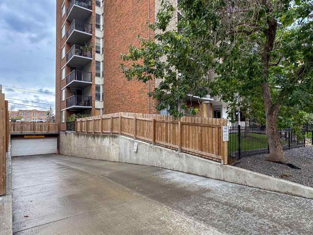 MLS® A2247669 - Unit #301 715 15 Avenue SW in Beltline Calgary, Residential