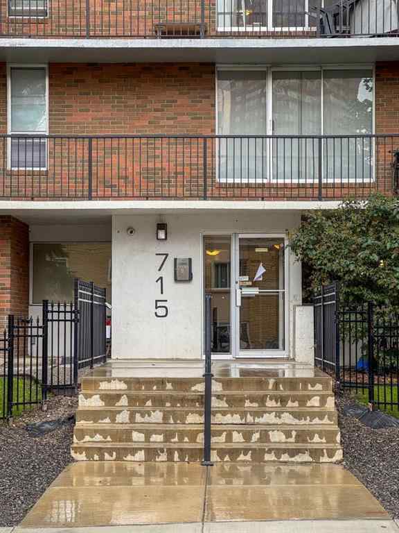 MLS® A2247669 - Unit #301 715 15 Avenue SW in Beltline Calgary, Residential