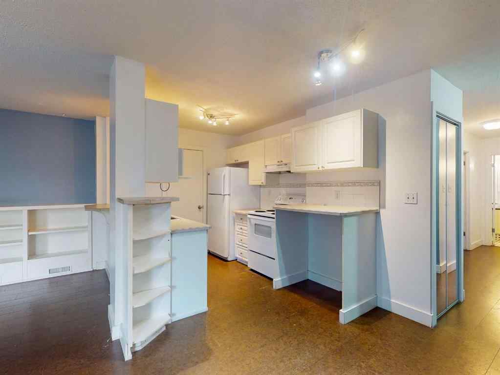MLS® A2247669 - Unit #301 715 15 Avenue SW in Beltline Calgary, Residential