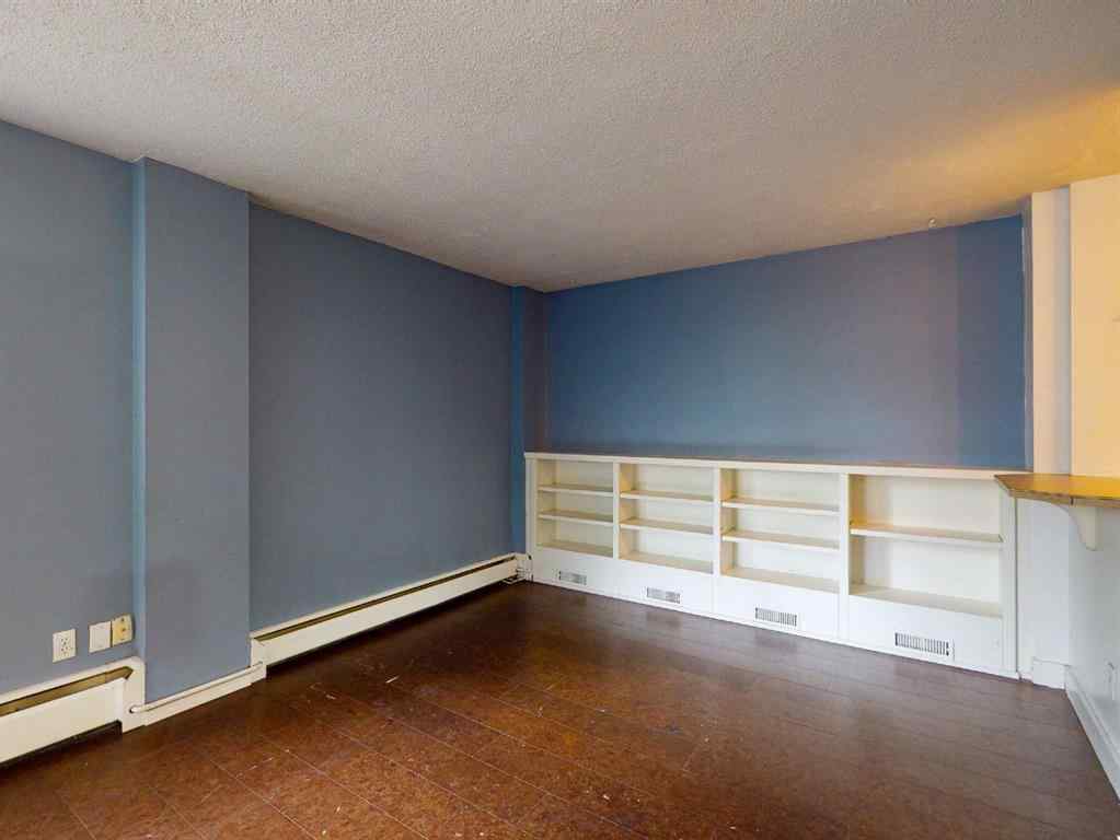 MLS® A2247669 - Unit #301 715 15 Avenue SW in Beltline Calgary, Residential