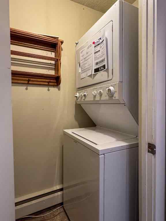 MLS® A2247669 - Unit #301 715 15 Avenue SW in Beltline Calgary, Residential
