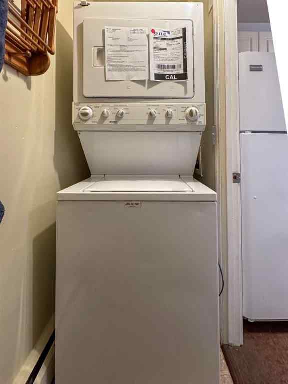 MLS® A2247669 - Unit #301 715 15 Avenue SW in Beltline Calgary, Residential
