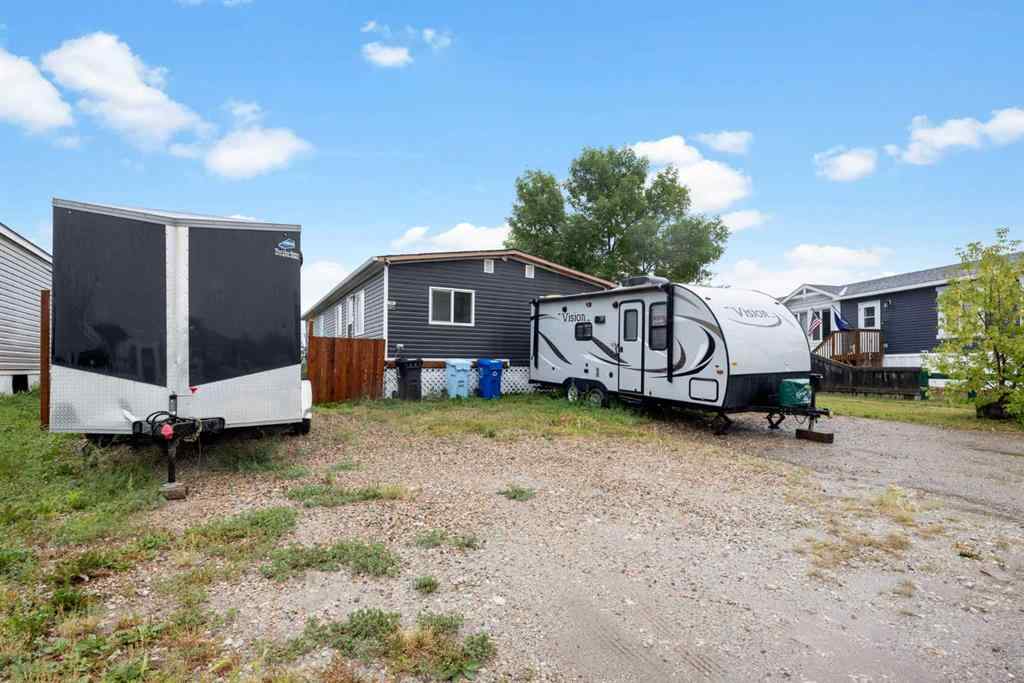 MLS® A2247684 - 136 Greenbriar Bay  in Gregoire Park Fort McMurray, Residential