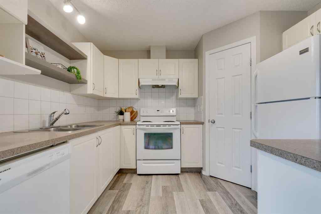 MLS® A2247688 - 910 Prairie Sound Circle NW in Highwood Village High River, Residential